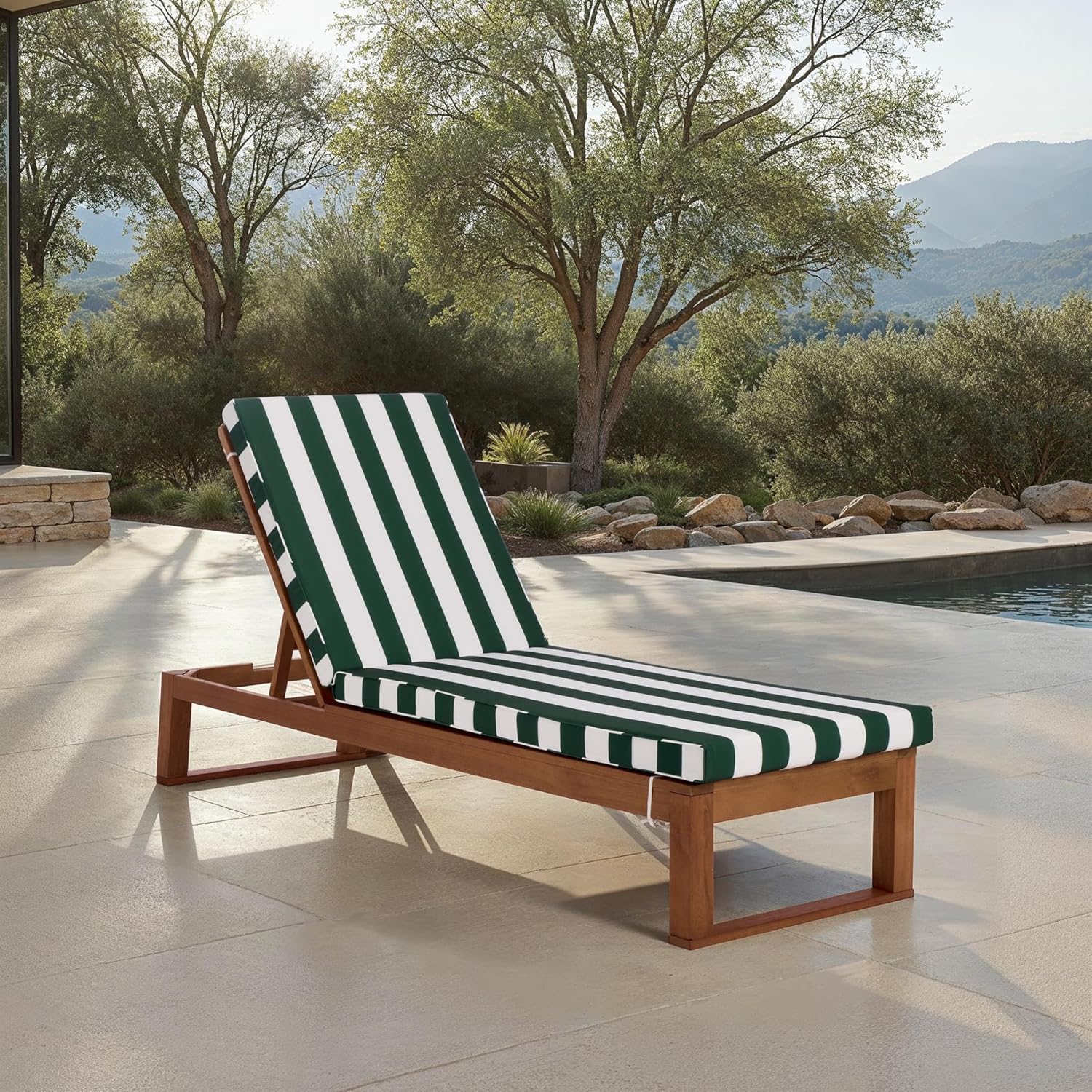 SAFAVIEH Outdoor Patio Furniture Collection - Sophie Natural Brown Solid Wood Chaise Lounge Chair, Adjustable Reclining, Hunter Green Stripe Cushion (PAT7101H)